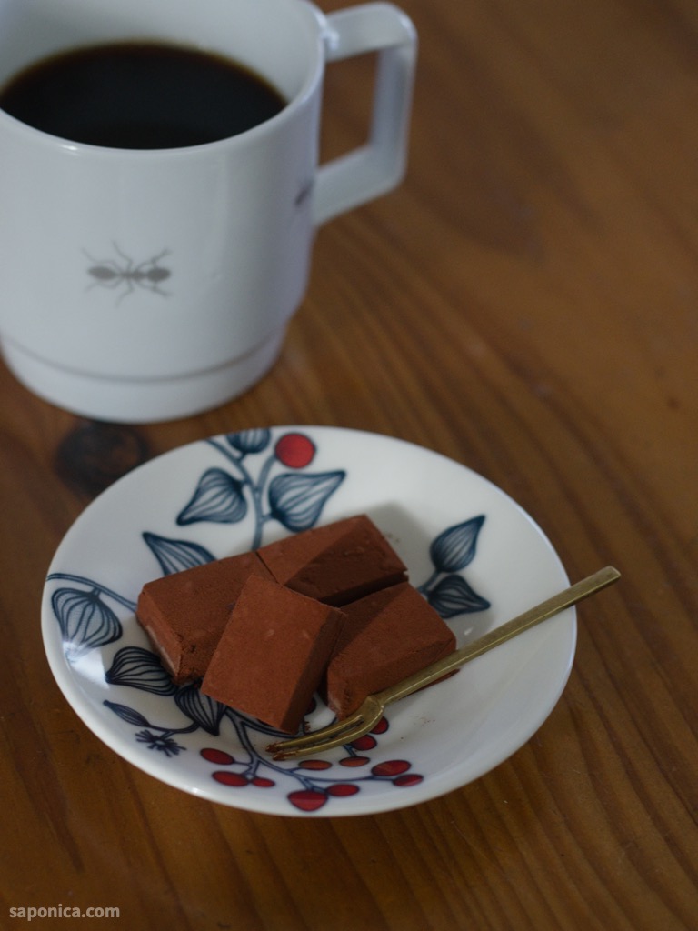 生チョコとルノフロストベリー